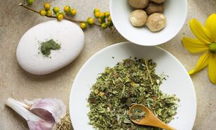 Herbes pour le traitement alternatif de la prostatite