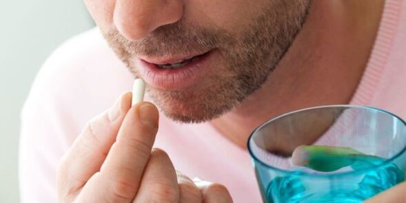 Prendre des médicaments pour la prostatite