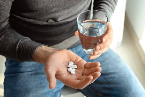 Prendre des médicaments pour la prostatite bactérienne